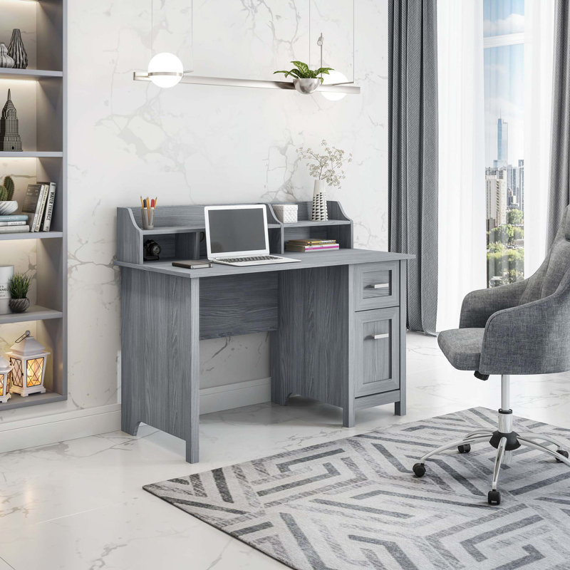 Bureau classique avec rangement