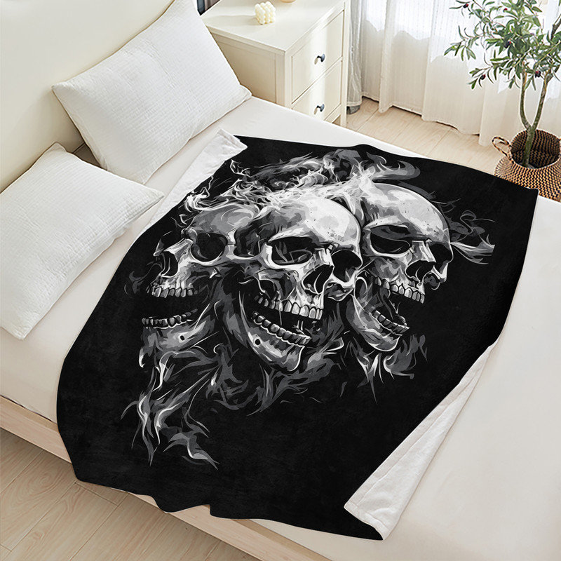 Couverture en flanelle simple JYK Halloween, Smoky Skulls Pattern
