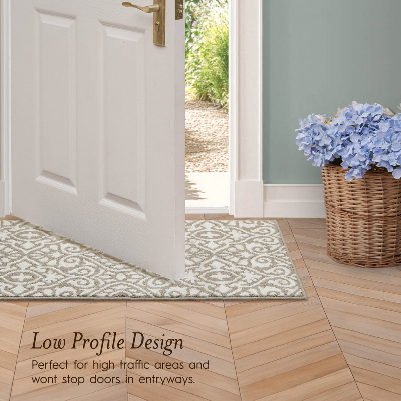 Feya Machine Woven Synthetic Damask Aera Rug in Green/White, Runner 2'2" x 6', Beige