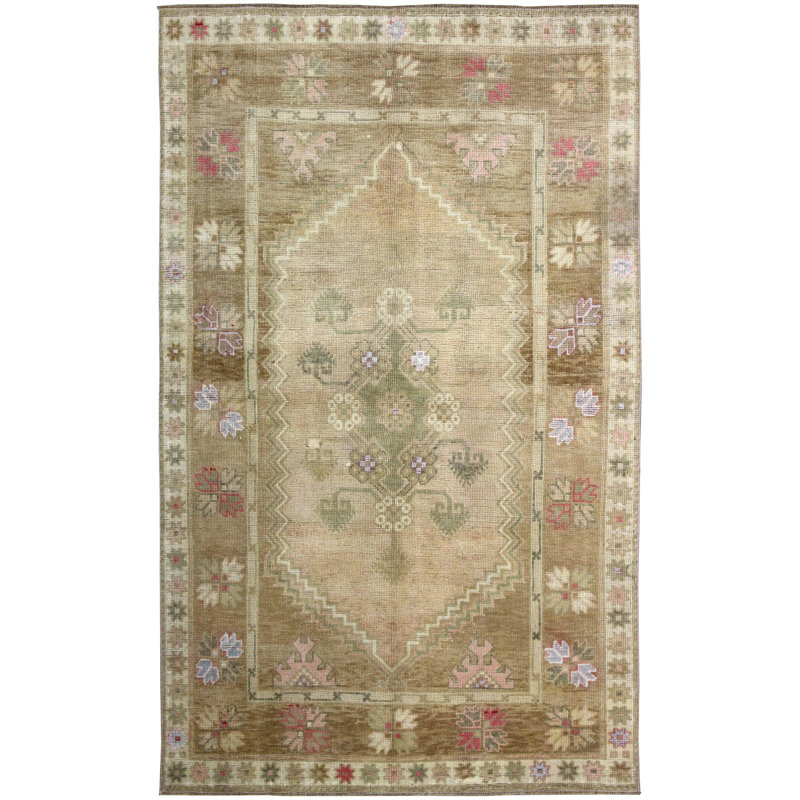 Karakegili One-of-a-Kind 4'9" X 7'11" Area Rug