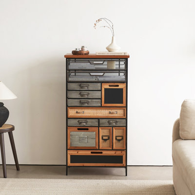 Armoire en métal 44 po