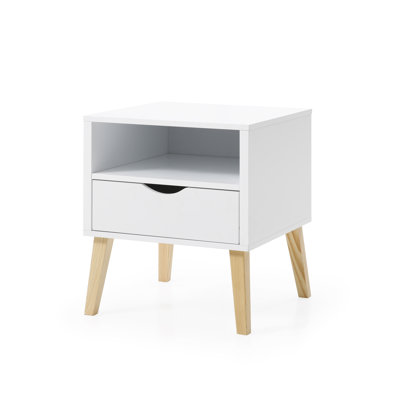 Wauseon 19 " W Nightstand