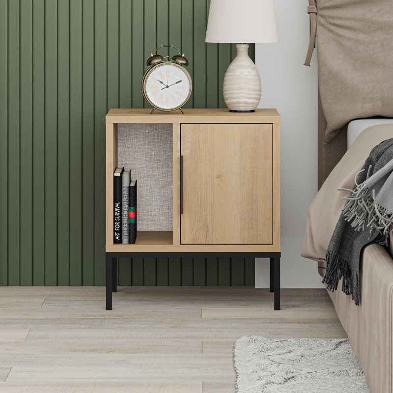 Lincolnville 45cm W Solid + Manufactured Wood Bedside Table, Saphire Oak