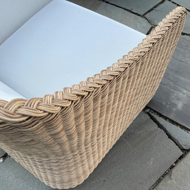 Quogue Outdoor Lounge Chair