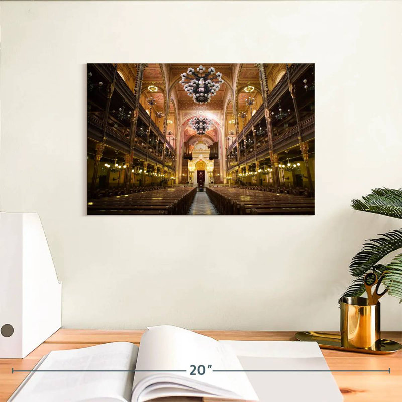Nicci Great Synagogue Interior, 8" H x 12" W