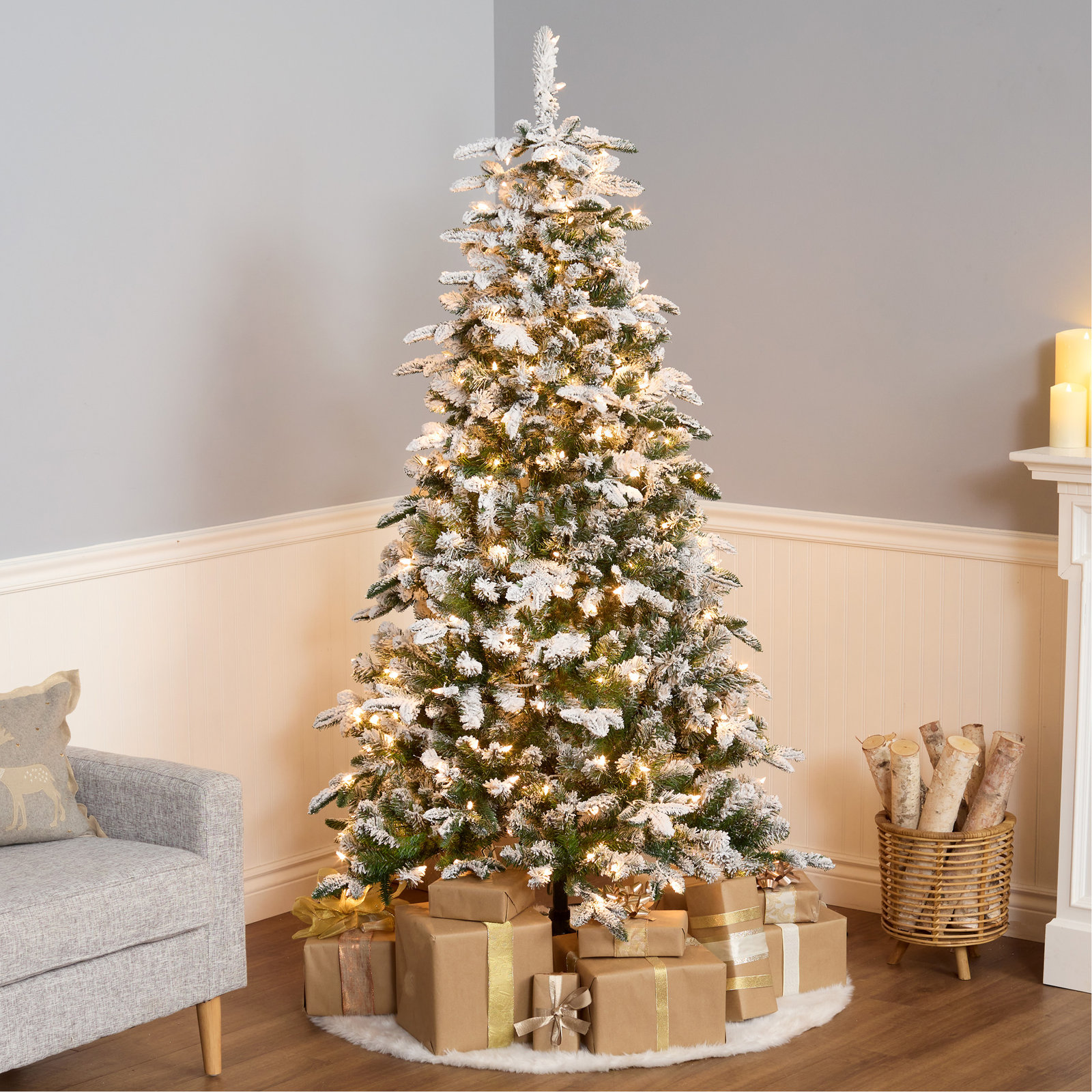 9' Pre-Lit Tree - The Holiday Aisle®, 6.5'