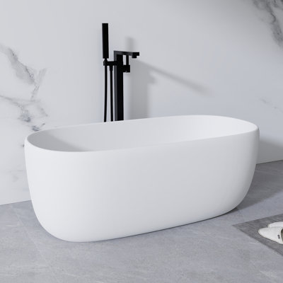 Baignoire autoportante en résine