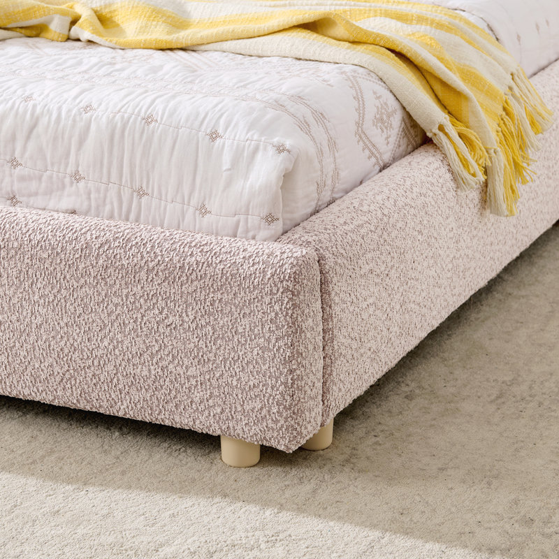 Très grande base de lit tapissier, Pink