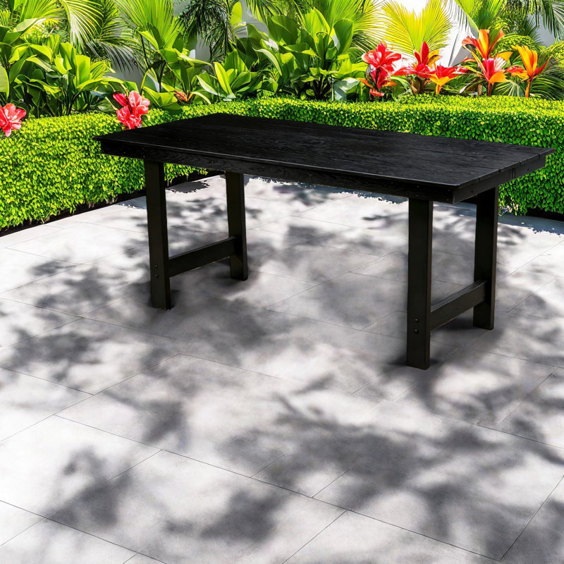 Ensemble de table de salle à manger durable en PEHD pour les rassemblements de style moderne