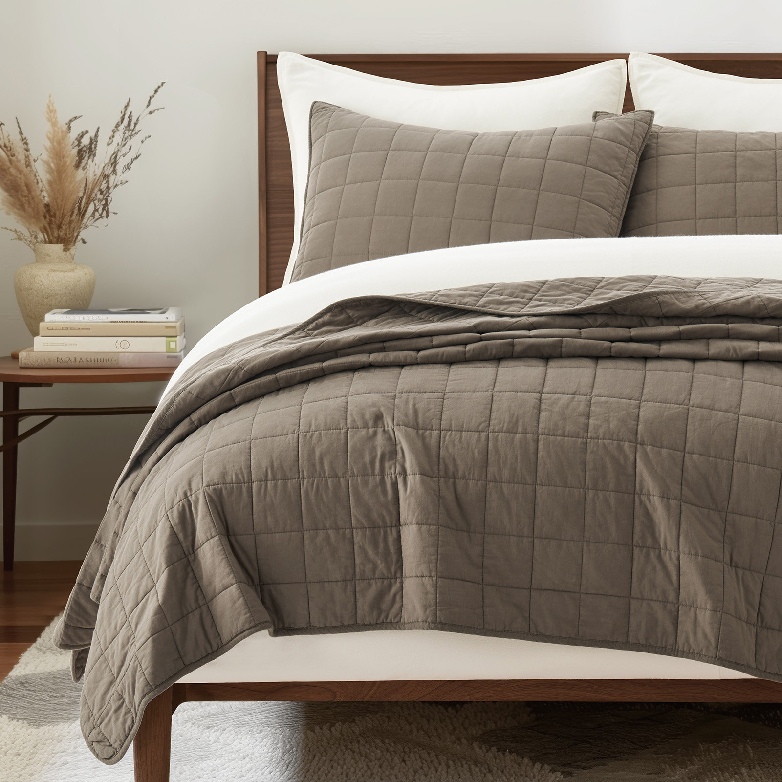 100% Cotton Box Stitch Quilt Set, Mocha Brown, Queen Quilt + 2 Queen Shams