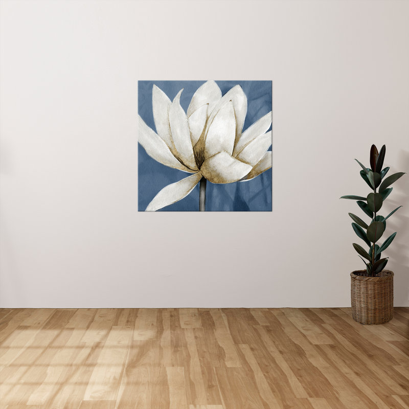 "Regal Waterlily I" par Carol Robinson, reproduction sur toile, H 36 po x l 36 po x P 1,5 po