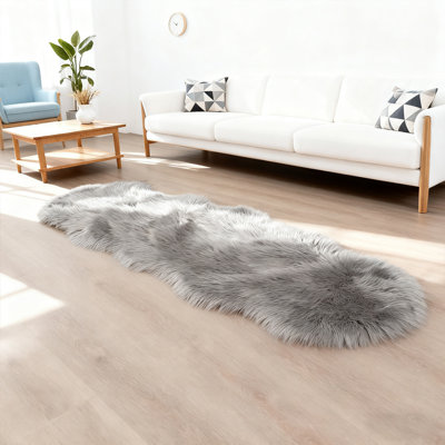 Luxurious Plush Gray Faux Sheepskin Rug