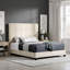 Grand lit plateforme tapissier capitonné beige