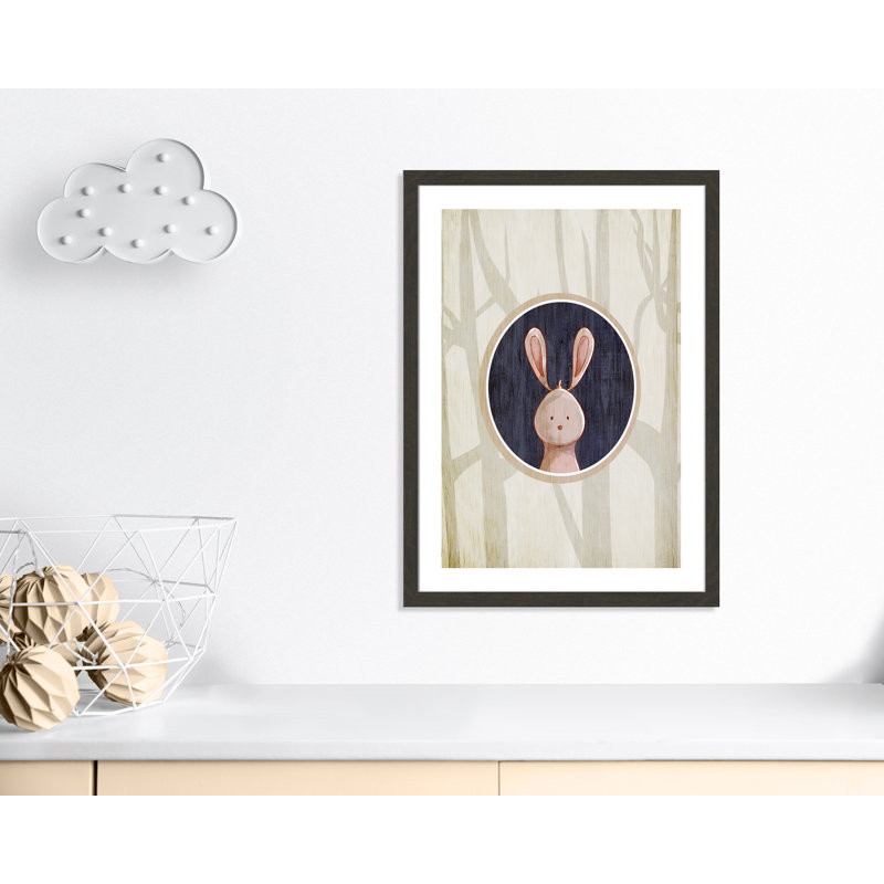 «Juvenile Forest Animals», impression sur papier, H 34,5 po x l 24,5 po x P 0,6 po, Cadre plat à grain de bois noir