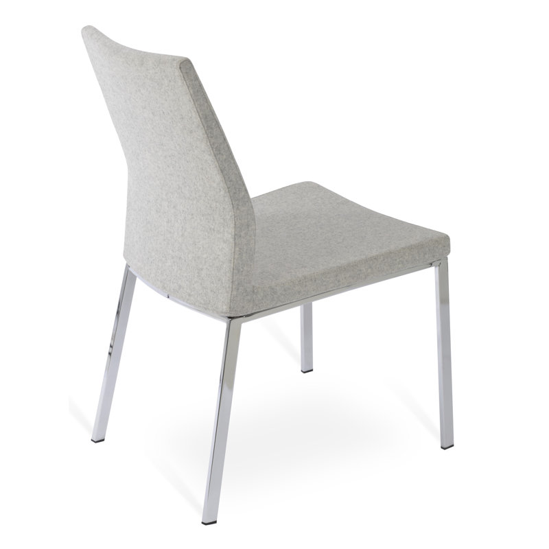 Chaise d’appoint rembourrée Pasha, Laine argentée