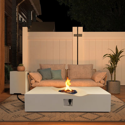 Table de foyer d'extérieur au propane de 56 po avec couvercle de réservoir, 50 000 BTU, foyer au gaz rectangulaire en béton avec couvercle en acier, housse de pluie et verre à feu