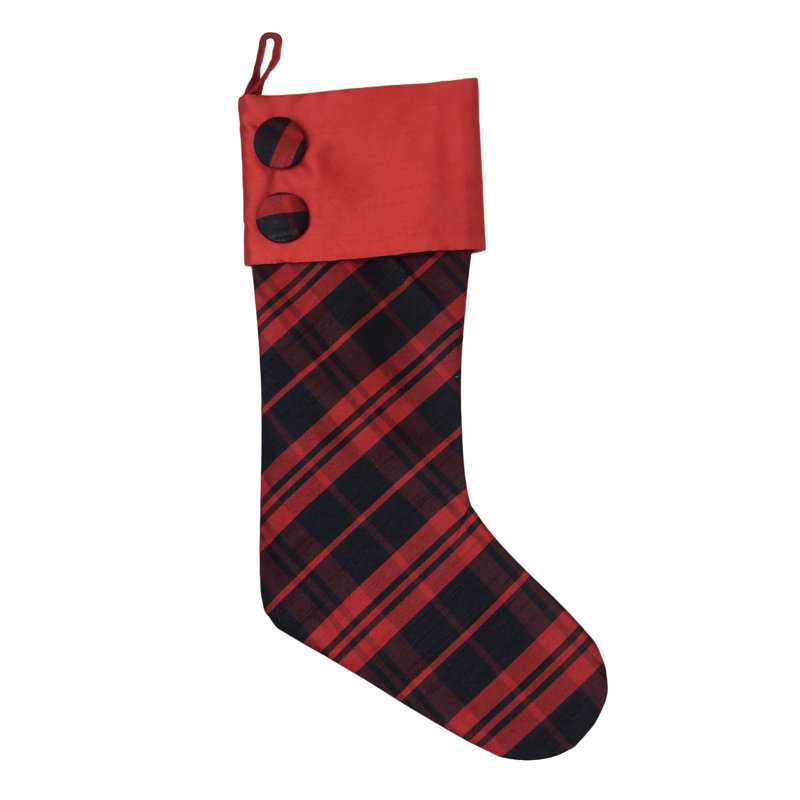 Chaussette de Noël à motif écossais rouge / noir 20 po avec poignets rouges Season's Designs