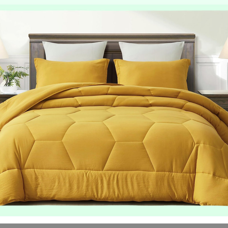 Honeycomb Hexagon Quilted Comforter Set - Lightweight Bedding - Soft Washed Microfiber 3-Piece Geometric Bed Set