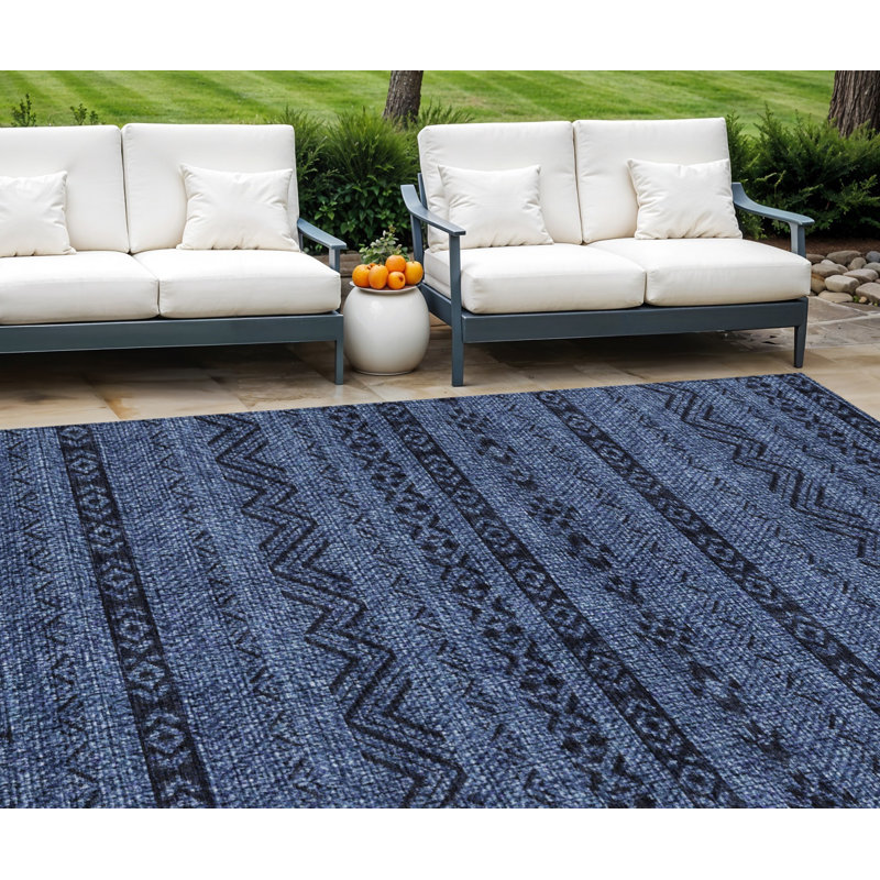 Tapis intérieur / extérieur lavable 8 pi x 10 pi bleu marine Southwestern