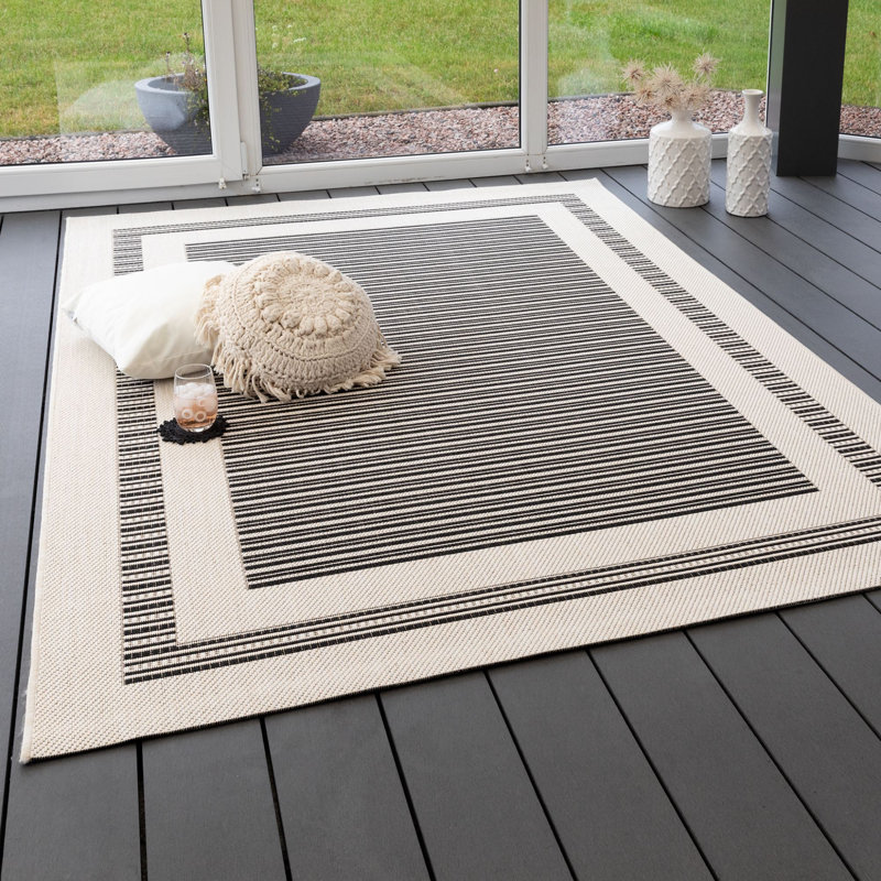 Ellsie Geometric Indoor / Outdoor Area Rug, Black, Rectangle 240cm x 290cm