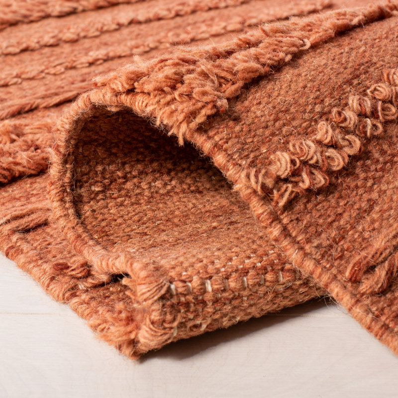 Handwoven Rustic Charm Rust/Orange Wool-Cotton Blend Rug - 3' x 5'