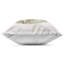 Coussin d'extérieur neutre Neutral Cottage Design par Mollie B.