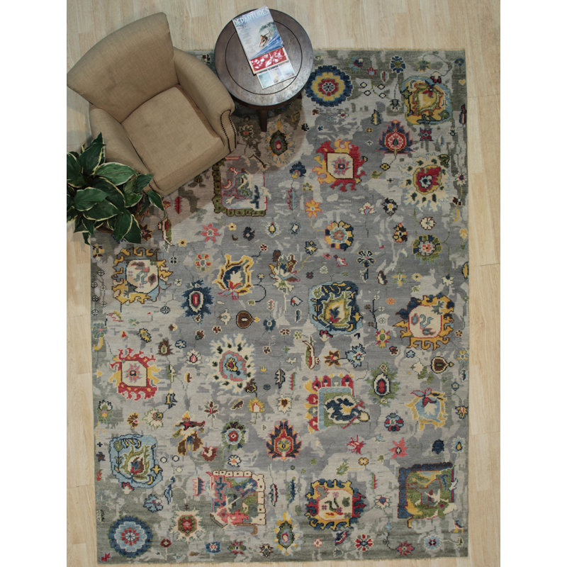 Classic Gray Hand Knotted Wool Area Rug