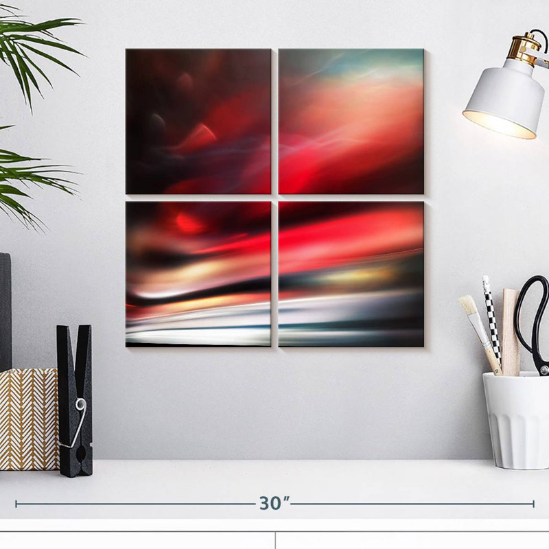 Red, 18" H x 18" W