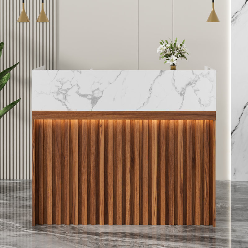Bureau de réception l 47,6 po