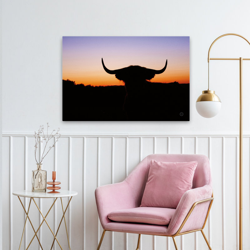 Ensemble de taureaux contemporain et traditionnel, H 36 po x l 24 po
