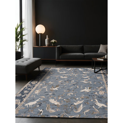 Tapis gris soyeux et moelleux