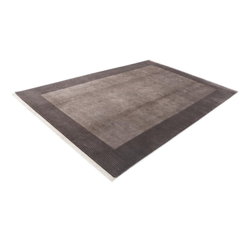 Tapis brun clair Howard