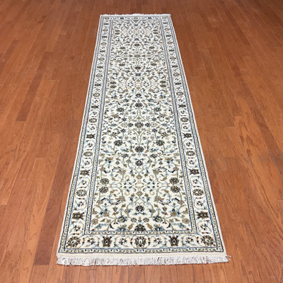  Handmade Nain Wool and Silk Runner