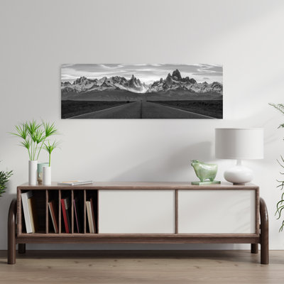 «Patagonia Mountain Road», art dramatique contemporain contemporain de montagne