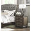 Table de chevet Classic 3 en pacane vieillie pour l'ameublement intérieur de chambre à coucher