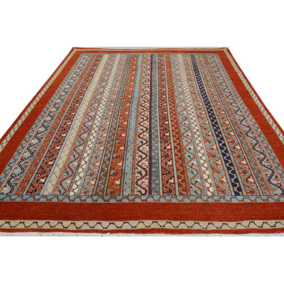 Tapis rouge / brun / gris à motif de chevrons rectangulaires 8 pi 11 po x 12 pi Abner