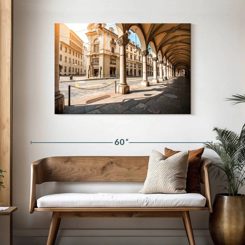 Rue centrale à Turin, H 30 po x l 45 po