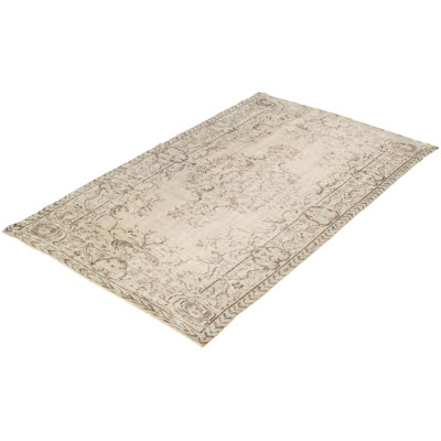 One-of-a-Kind 4'9" X 8'8" 1980s Wool Area Rug in Light Gray
