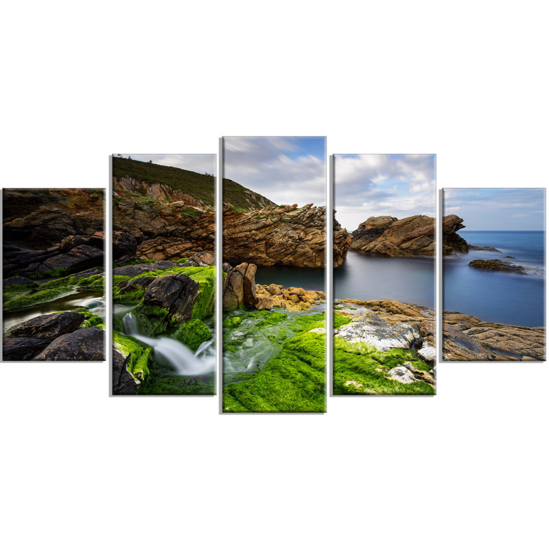 «Rocks and Waterfall in Spanish Coast», ensemble de 5 toiles tendues