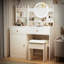 Meuble-lavabo blanc avec miroir et lumières