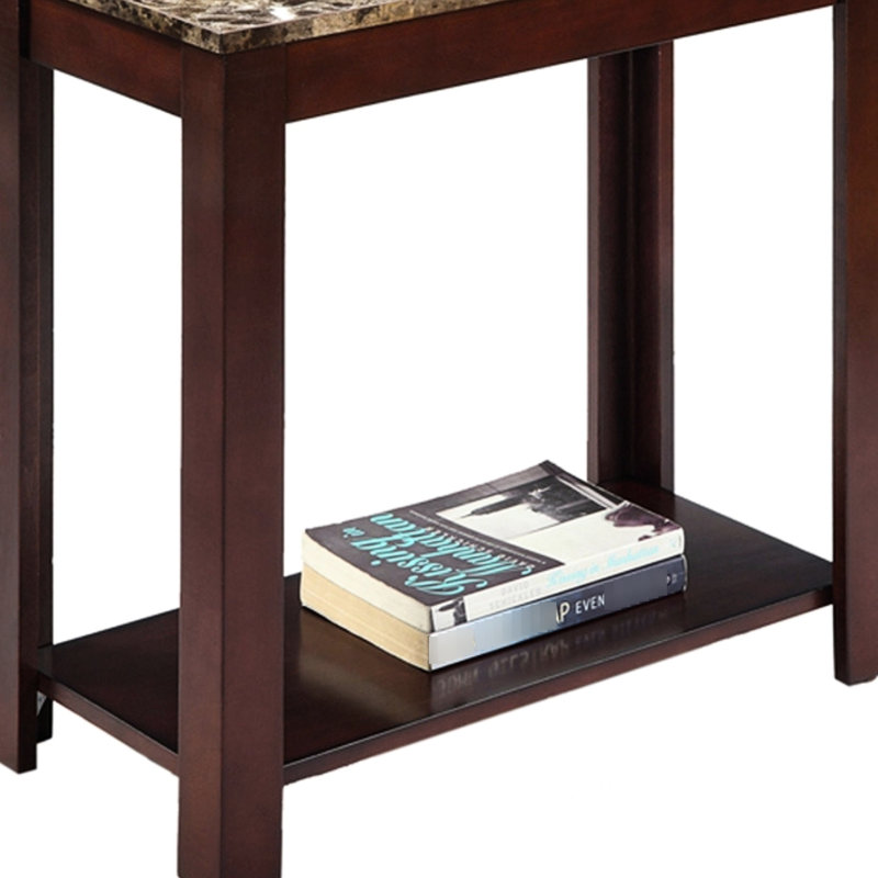 Table d'appoint en bois au fini cerisier foncé avec plateau effet marbre, 61 cm (24 po). Polyvalente et élégante pour une salle de sport. Supporte jusqu'à 113 kg (250 lb). Largeur : 30,5 cm (12 po). Hauteur : 61 cm (24 po). Multicolore.