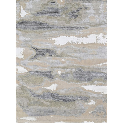 High-Quality Hand-Knotted Silver And Charcoal Area Rug