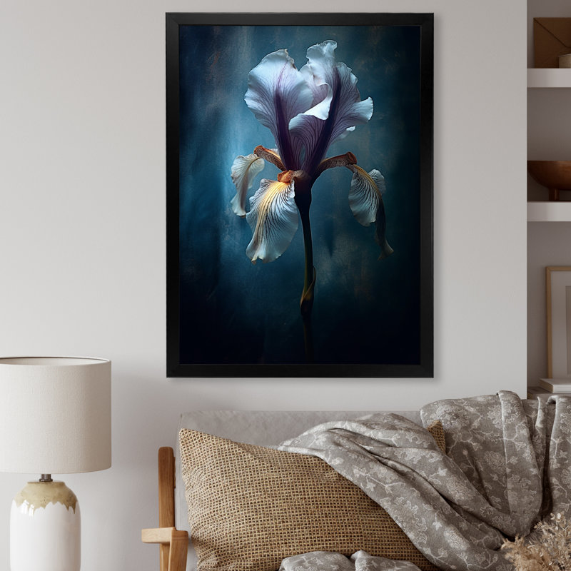 Reproduction d'art sur toile iris au clair de lune, H 32 po x l 16 po x P 1 po, Cadre photo noir
