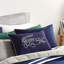 Coussin décoratif Lacoco Croc, coussin décoratif 100% coton sergé brossé, coussin décoratif décontracté moderne avec motif de crocodile emblématique, certifié OEKO-TEX, rouge, 16 po x 24 po-113372248-125022010