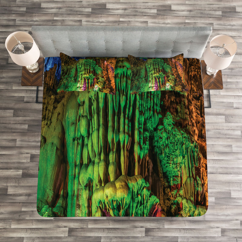 No Pattern Bedspread with Pillow Shams, 220 x 264 cm