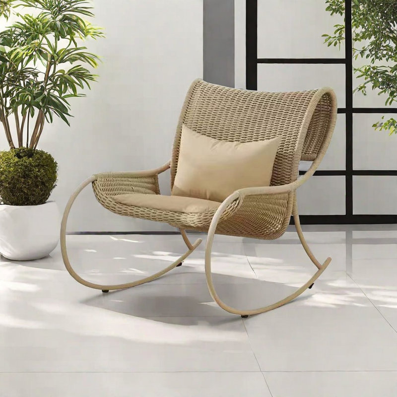 Chaise berçante Woven Home