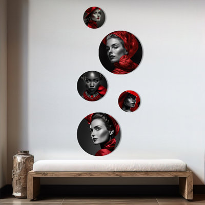 Wall Decor on Metal