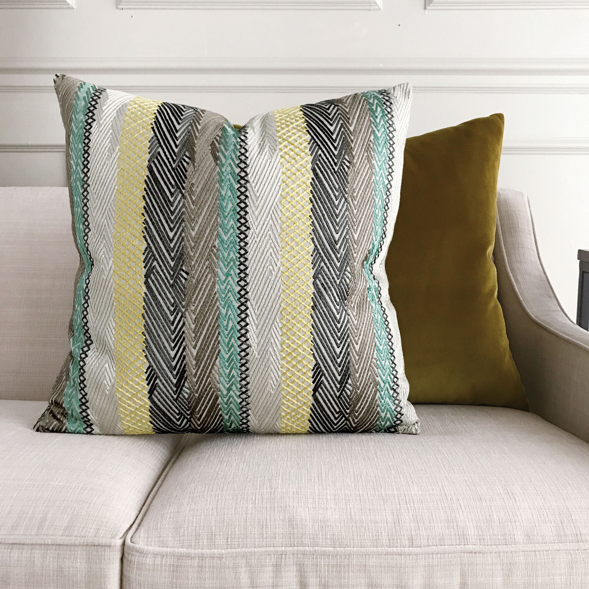 Studio 2025 773 pillows