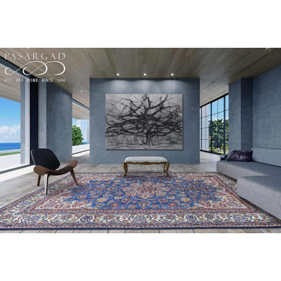 Fine Hand knotted Persian Isfahan 6'8"x9'6"