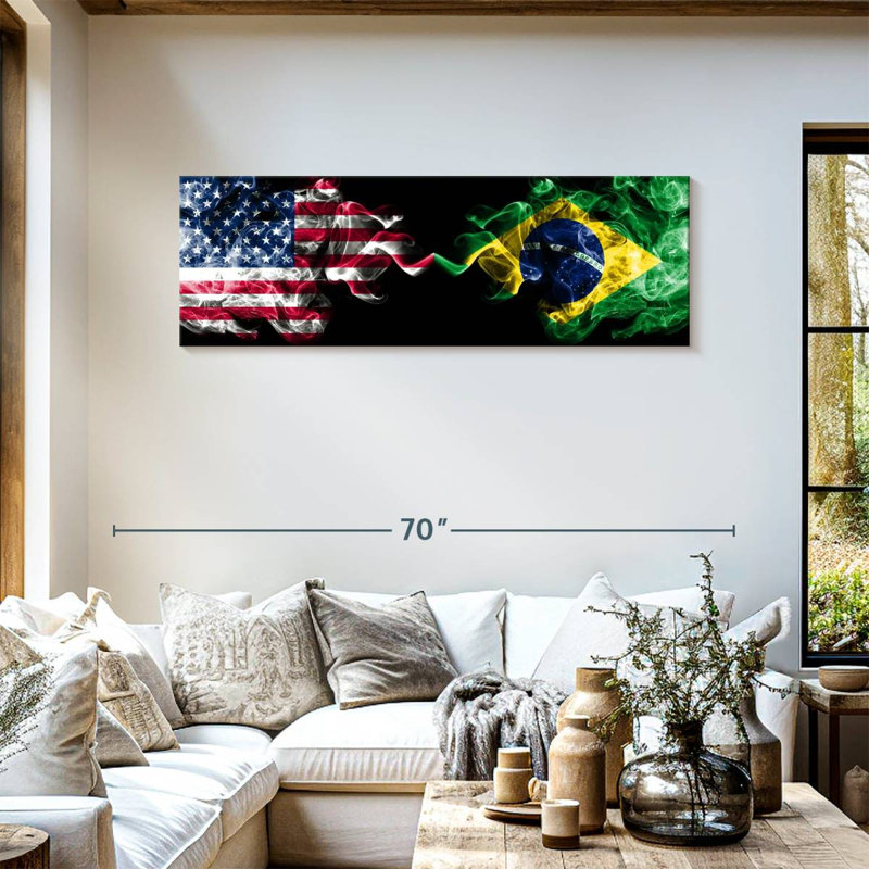 «Smoky USA», drapeaux du Brésil sur toile, H 18 po x l 54 po x P 1,25 po